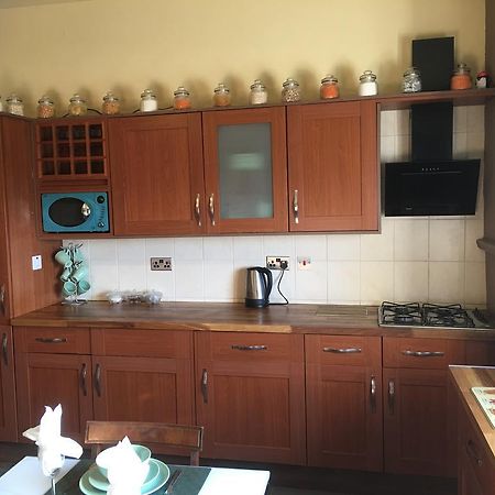 Meadowbank Apartments Edimburgo Esterno foto